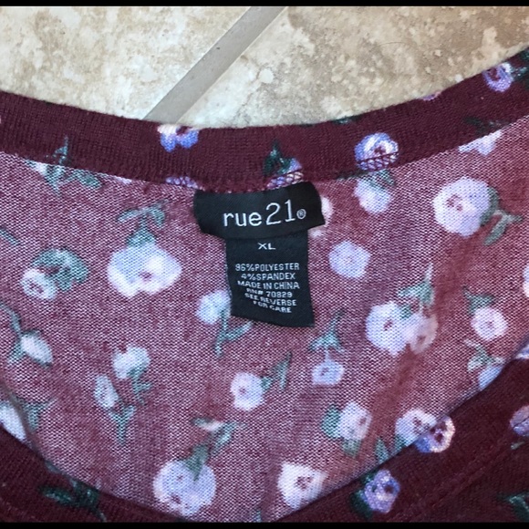 Floral Rue21 Sweater - Picture 2 of 2